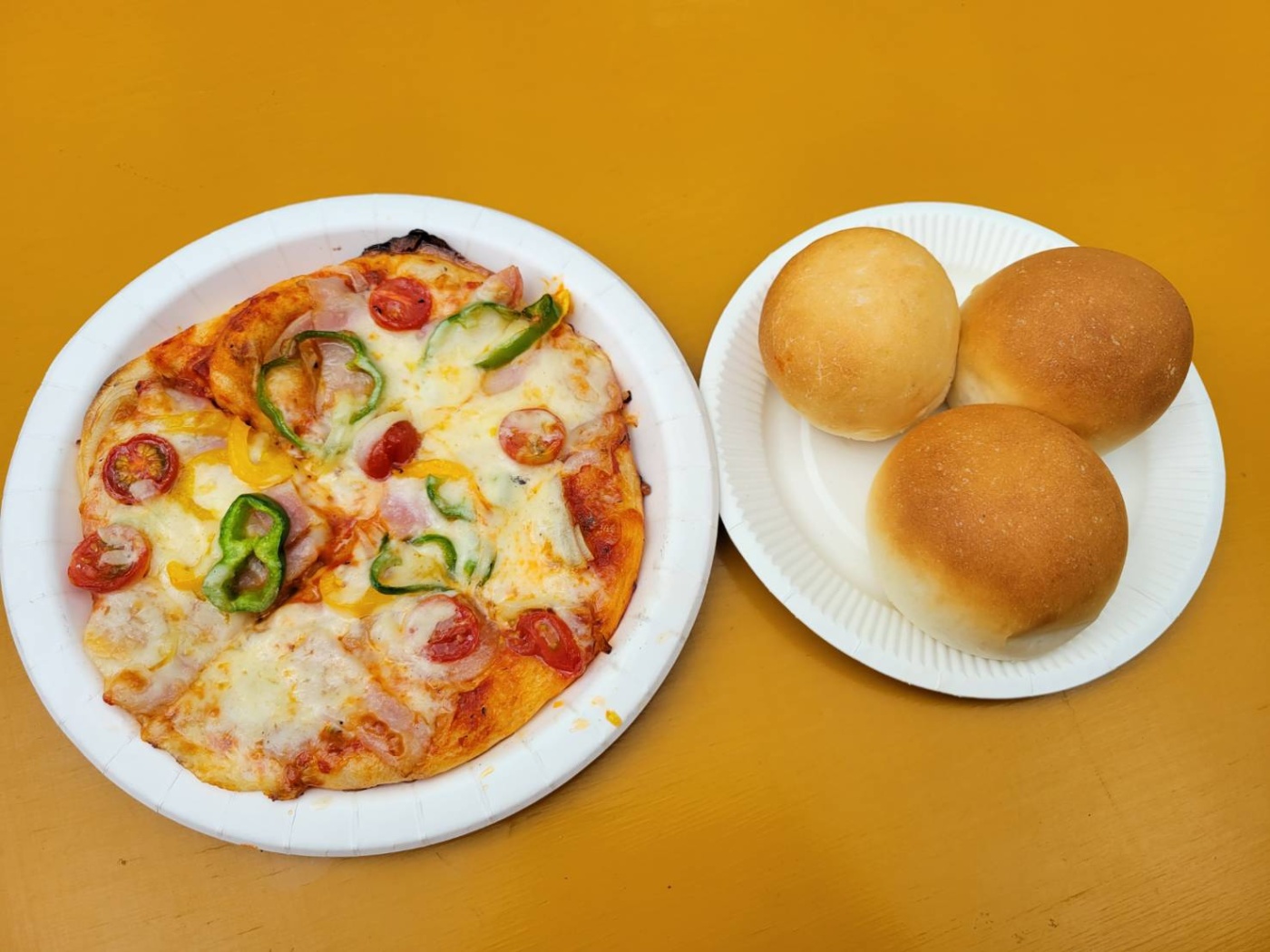 「笑顔いっぱい😃」関連画像