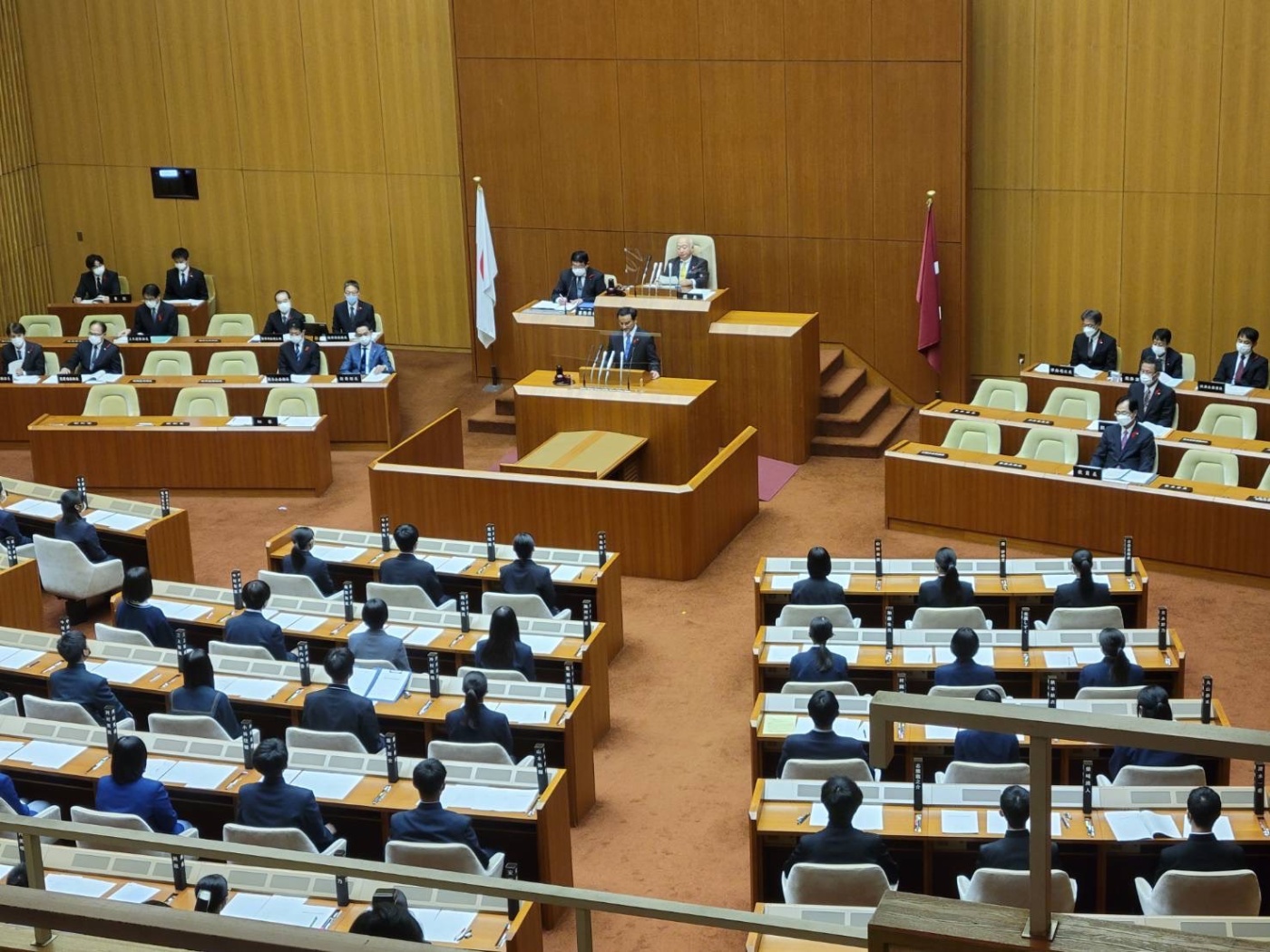 「高校生県議会」関連画像