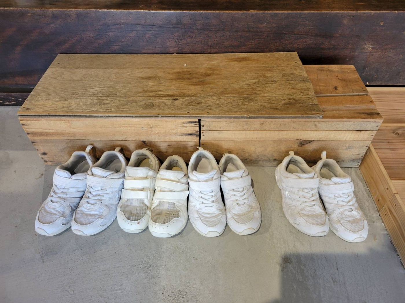 「子供は未来の宝物」関連画像