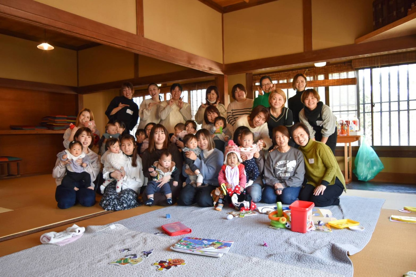 「今年も元気に～✌️」関連画像